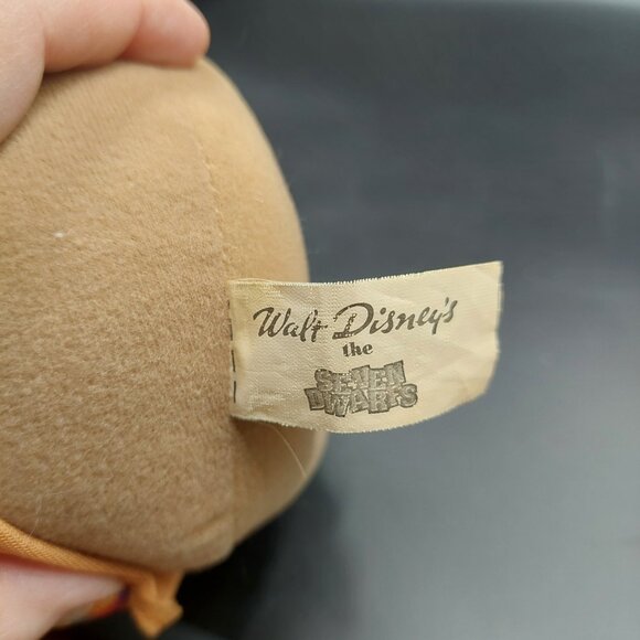 Vintage Walt Disney the 7 Seven Dwarfs "Happy" 10" Plush Doll Toy Factory - Picture 7 of 9